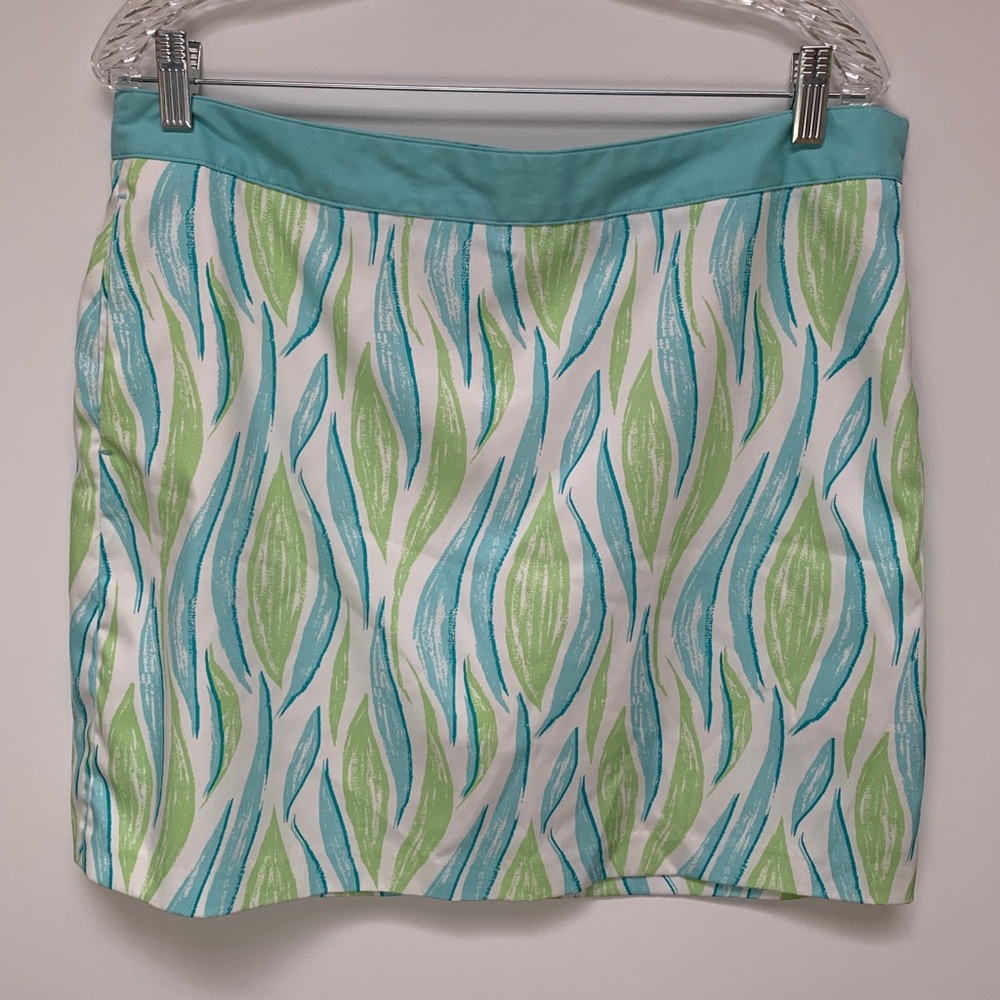 Greg Norman Skort -10 blue green white print , polyester spandex